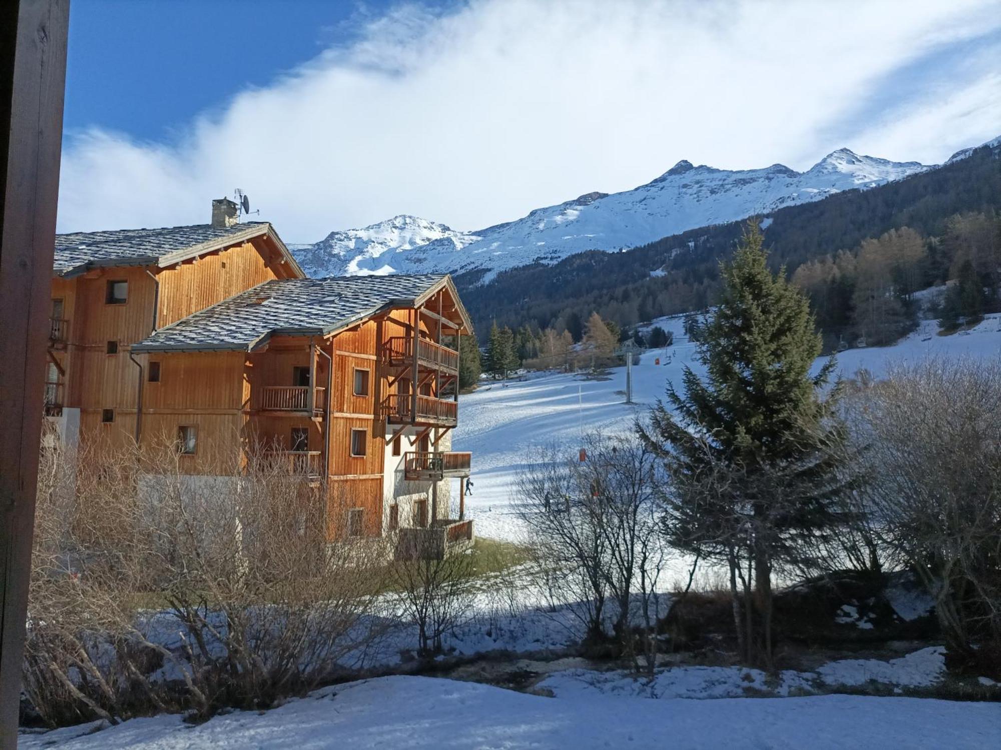 Residence Les Alpages 4 Etoiles - Appartement 4 Personnes - Piscine, Hammam, Sauna, Jacuzzi - Valcenis 73480 Lanslebourg-Mont-Cenis Buitenkant foto